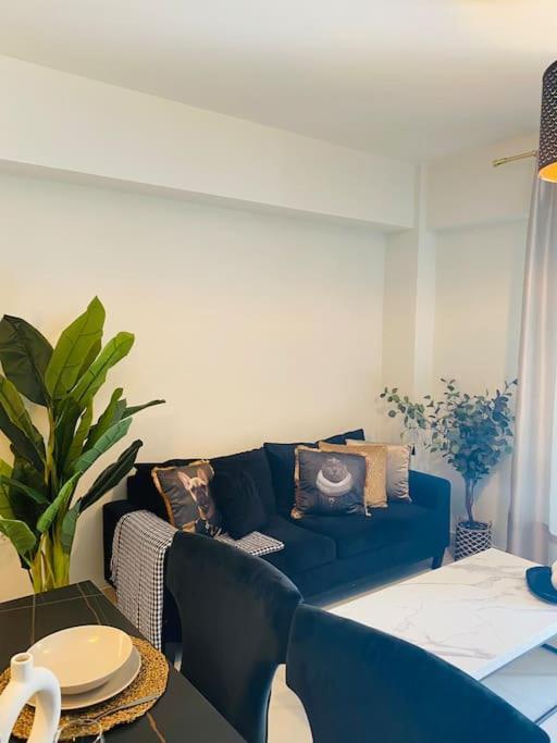 New 2Bd Aprt With Shared Rooftop Pool D3 Αθήνα Εξωτερικό φωτογραφία